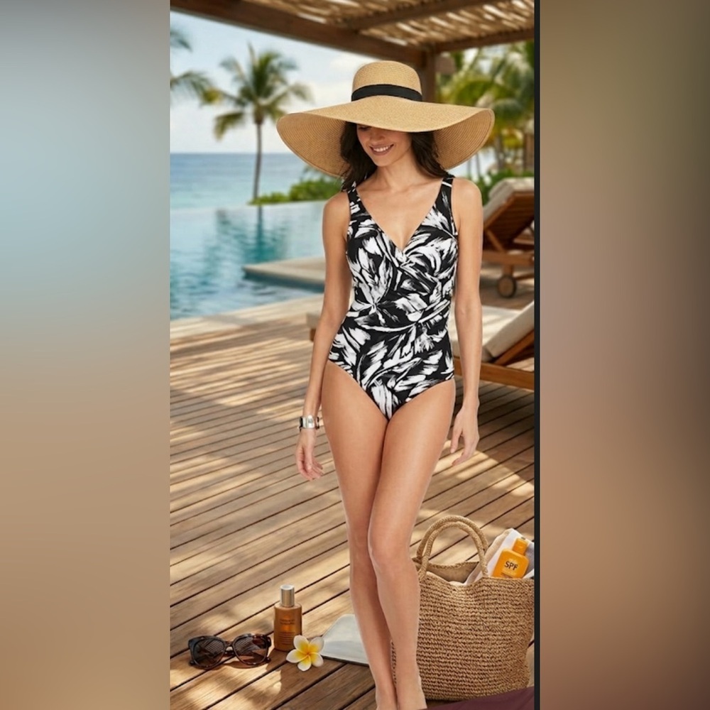 Miraclesuit Black Oceanus Silver Show One Piece size 8